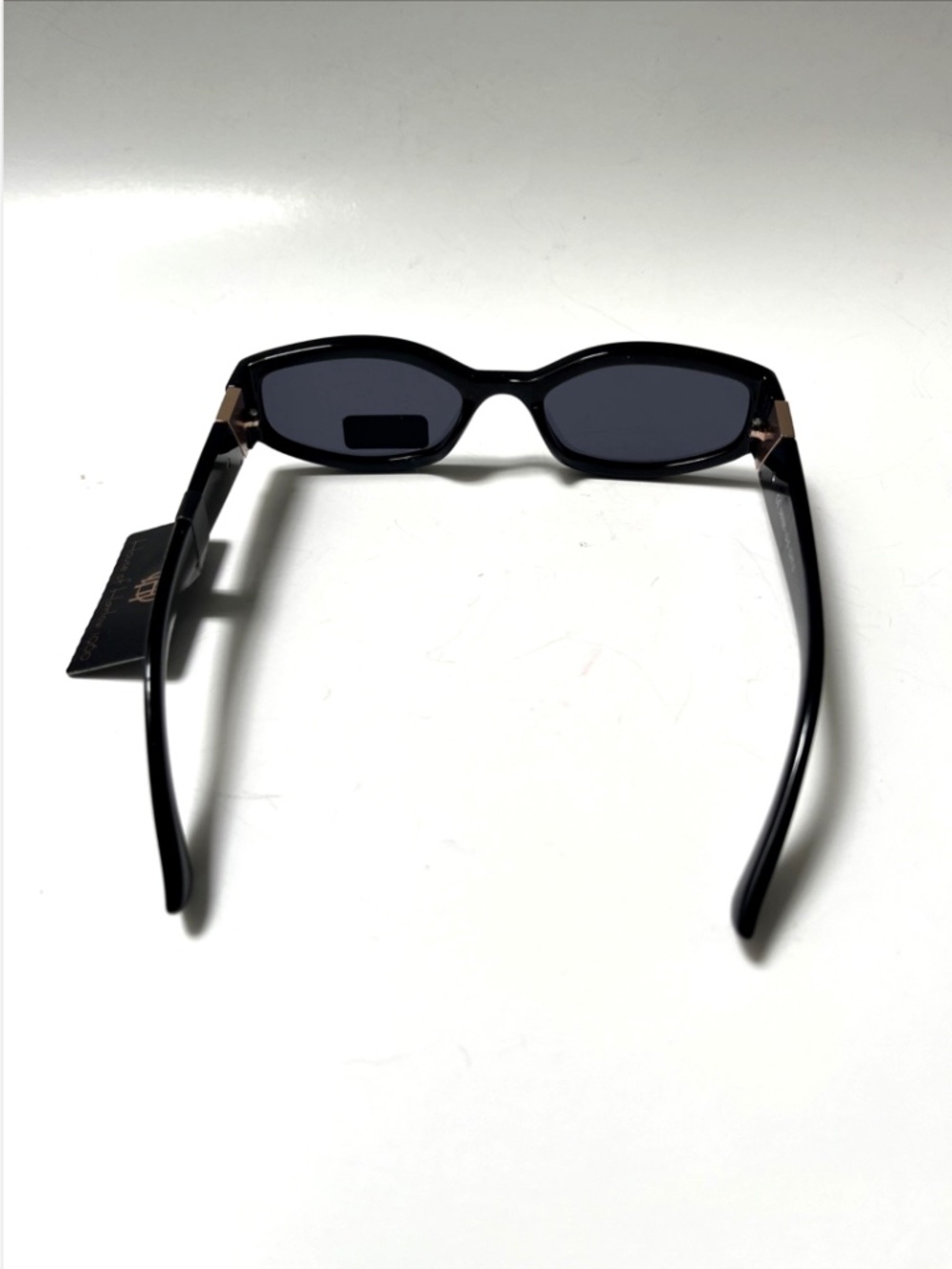 House of Harlow 1960 Slim Oval Sunglasses Acetate Black Gold Triangle NWT - Picture 4 of 7